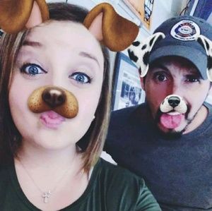 Meet your Posher, Courtney